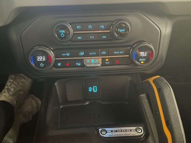 Fahrzeugabbildung Ford Bronco Badlands e-4WD LED Kamera