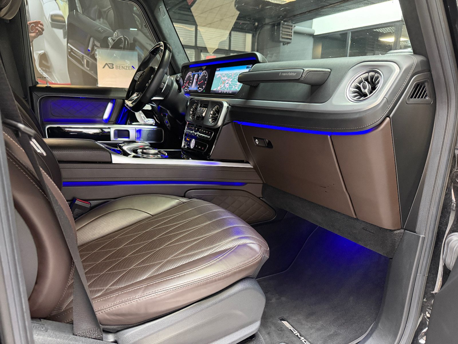 Fahrzeugabbildung Mercedes-Benz G 63 AMG/SUPERIOR/MASSAGE/MANUFAKTUR/