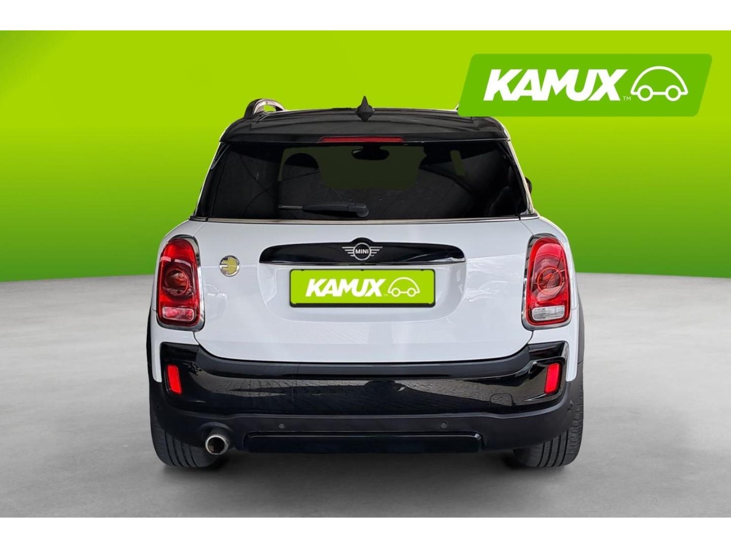 MINI Countryman SE All4 Steptronic+LED+NAVI+PDC+LEDER
