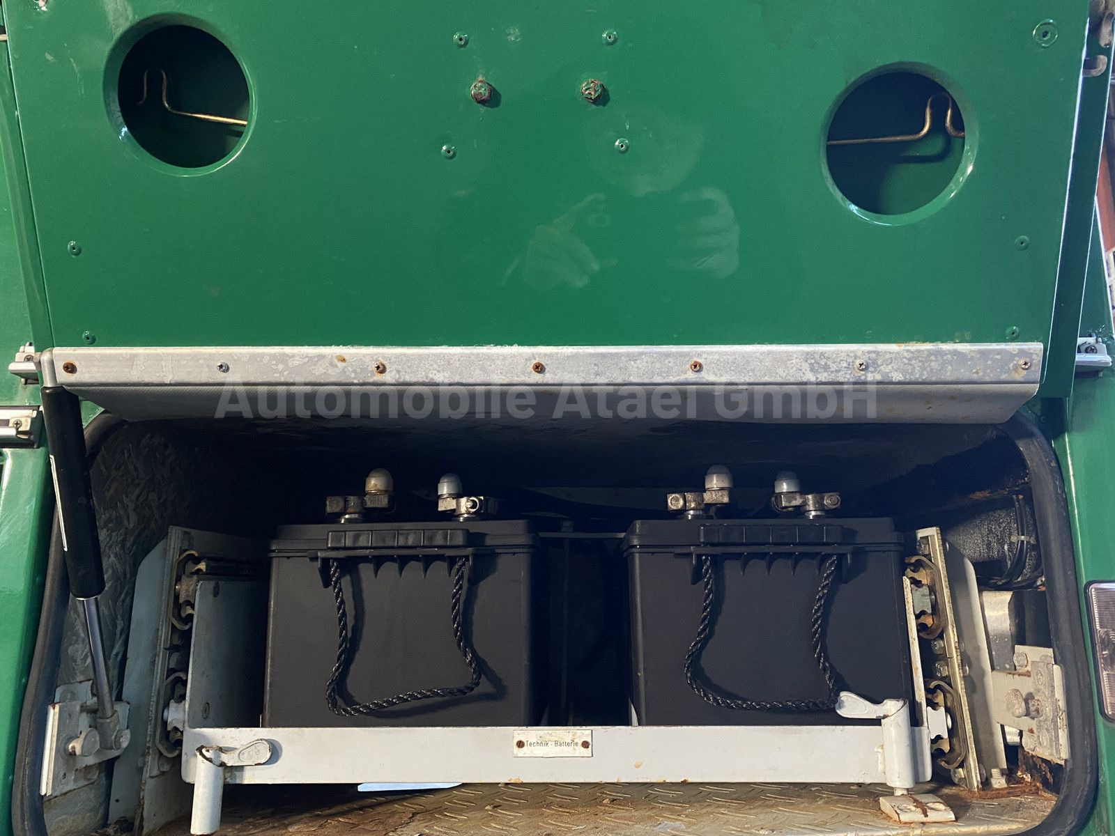 Fahrzeugabbildung Mercedes-Benz T2 811D *Behörde/ Camper* ORIGINAL 16.050 KM