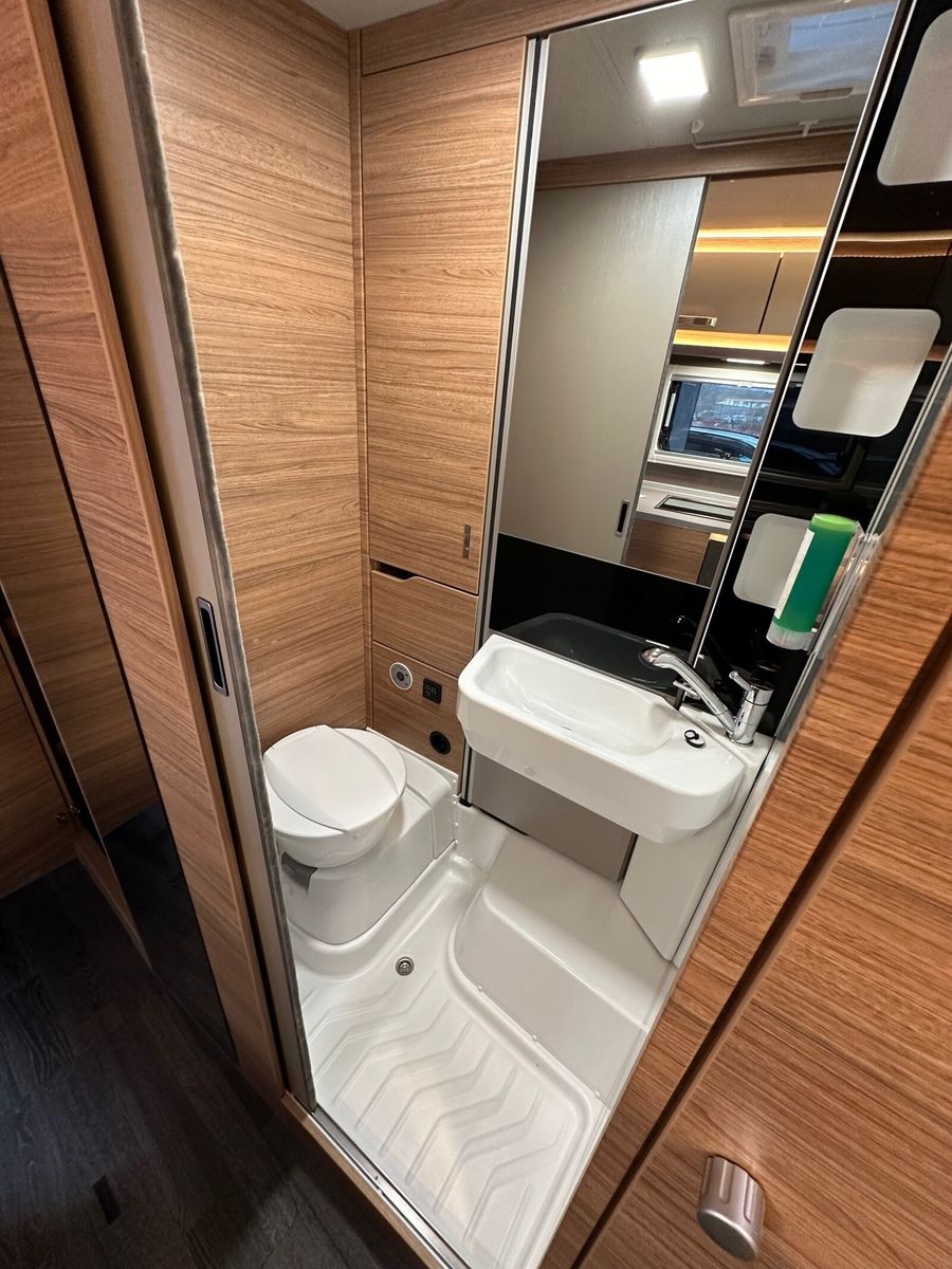 Fahrzeugabbildung Weinsberg X-Cursion Van EDITION PEPPER 500 LT R2-4