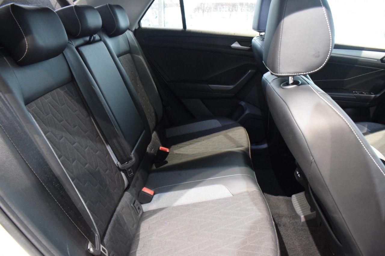 Volkswagen T-Roc - Bild 8