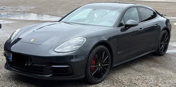 Porsche Panamera 4 S Diesel