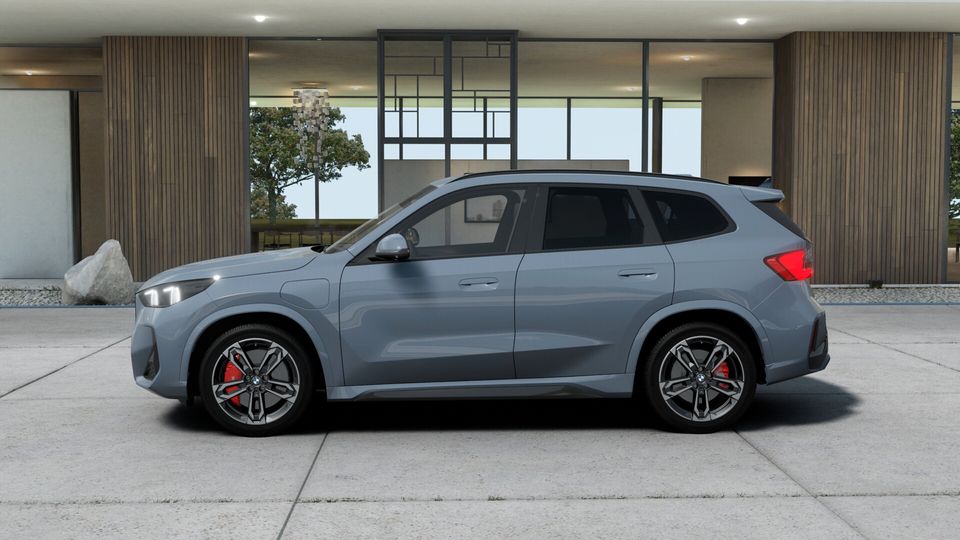 BMW X1 xDrive30e Steptronic M Sportpaket Panorama imagem 2