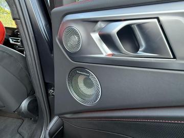 2024 BMW XM — миниатюра 13