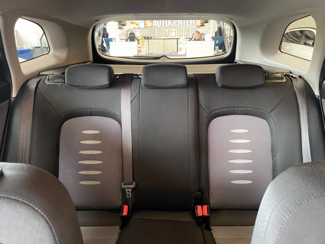 Kia Ceed Sportswagon FIFA World Cup Edition *AHK*LKH