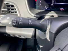 Fahrzeugabbildung Renault Megane TCe TECHNO AAC SHZ KAMERA ALU GRA NAVI