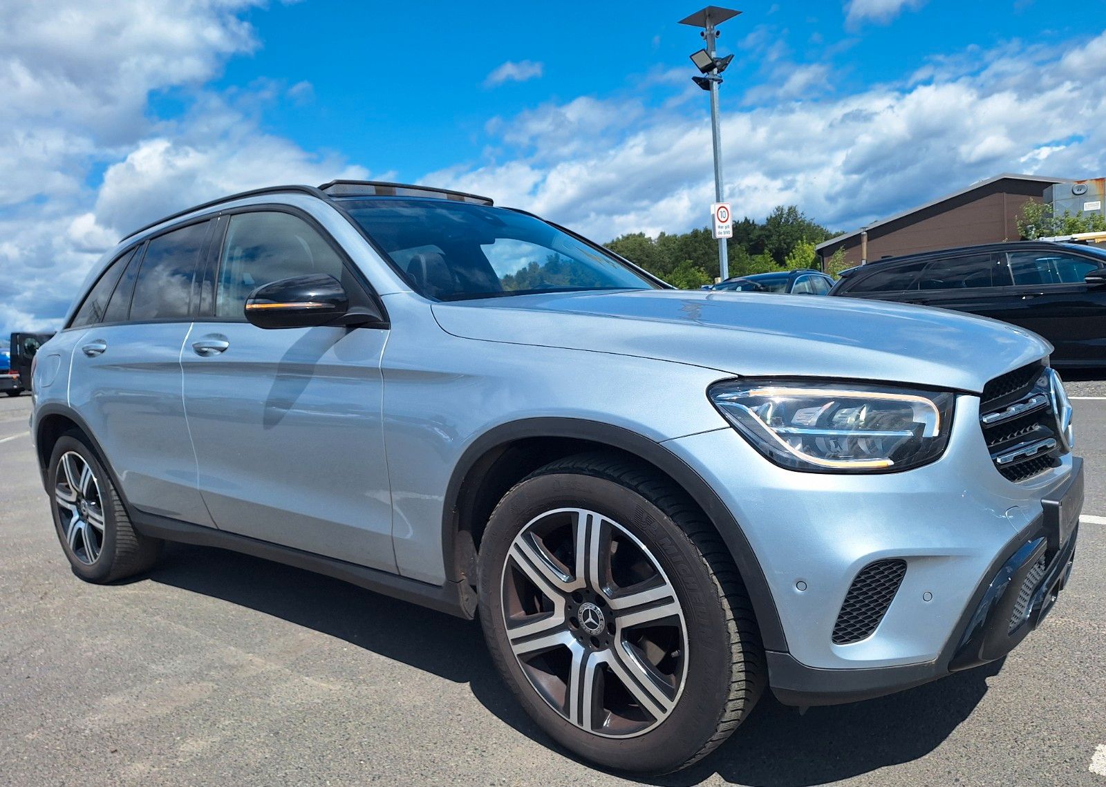Mercedes-Benz GLC 200d*Night-Paket*Pano*LED*Leder*Cam*AHK imagem 2
