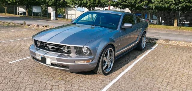 Ford Mustang V6 California Edition