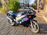 Yamaha FZR600R 3HE - YAMAHA FZR 600