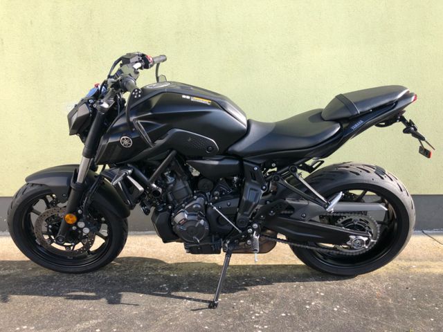 Yamaha MT - 07 (RM 34)