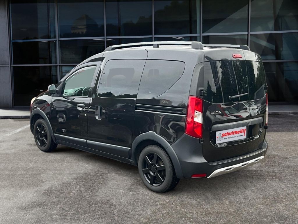 Fahrzeugabbildung Dacia Dokker TCe 115 Stepway