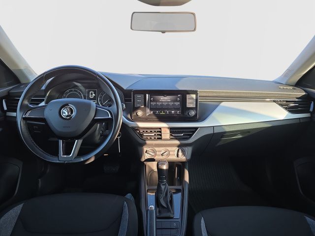 Fahrzeugabbildung SKODA Scala Active 1.5 TSI DSG LED Shg Klima PDC
