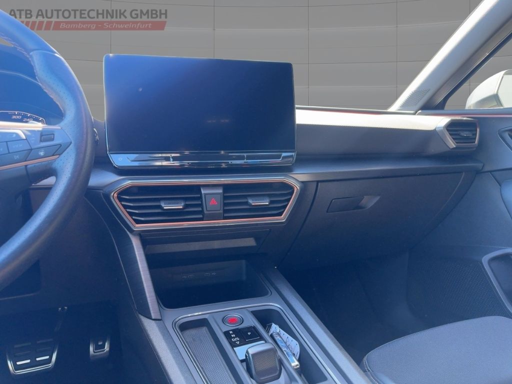 Fahrzeugabbildung CUPRA Leon ST e-HYBRID WINTER NAVI ACC elektr. HECKKL.