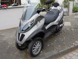 Piaggio MP3 400 LTie mit TomTom-Navi - ROLLER MP3