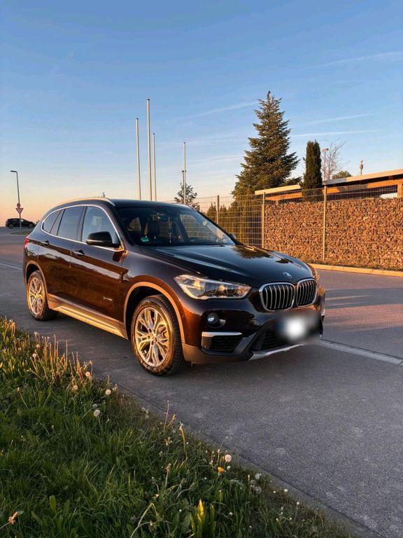 Image of BMW iX1