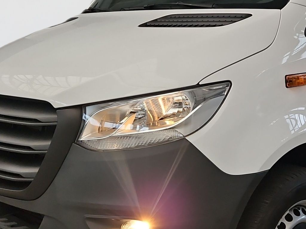 Fahrzeugabbildung Mercedes-Benz Sprinter 317 Kasten L2H2 360° SHZ EDW Navi 270°T