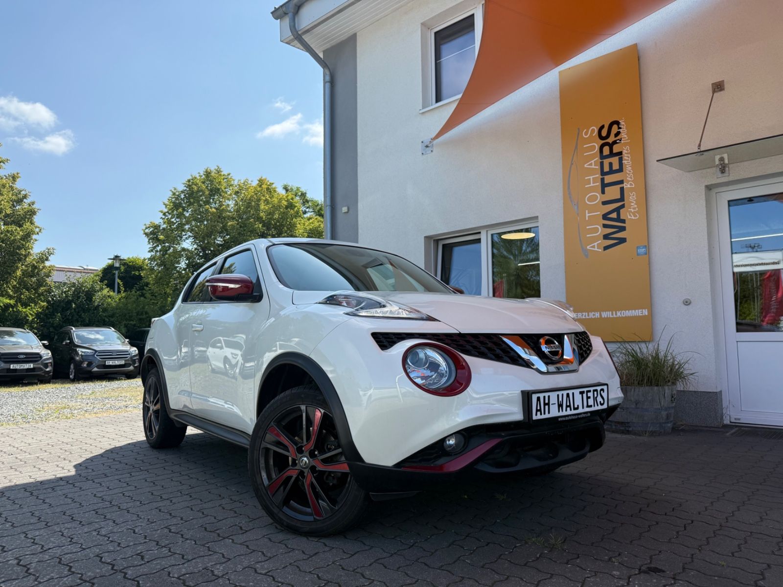 Nissan Juke Acenta=Automatik-Leder-Allwetterreifen=