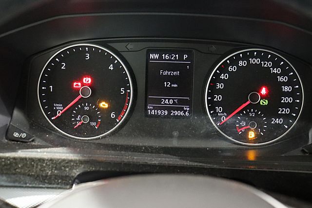 T6 Caravelle 2.0 TDI DSG Highline Leder Standh.