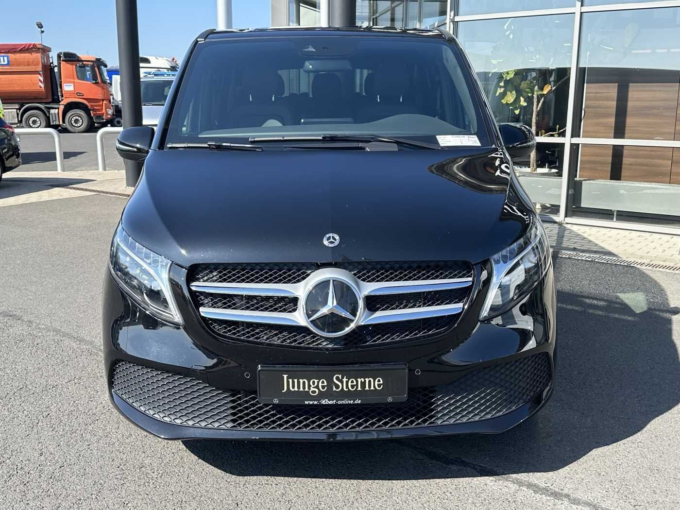 Fahrzeugabbildung Mercedes-Benz V 250 d EDITION Leder Kamera ILS 7Sitze
