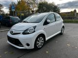Toyota Aygo, Klima, Standheizung,TÜV sep,2027 - Toyota 4-Runner Benziner Gebrauchtwagen