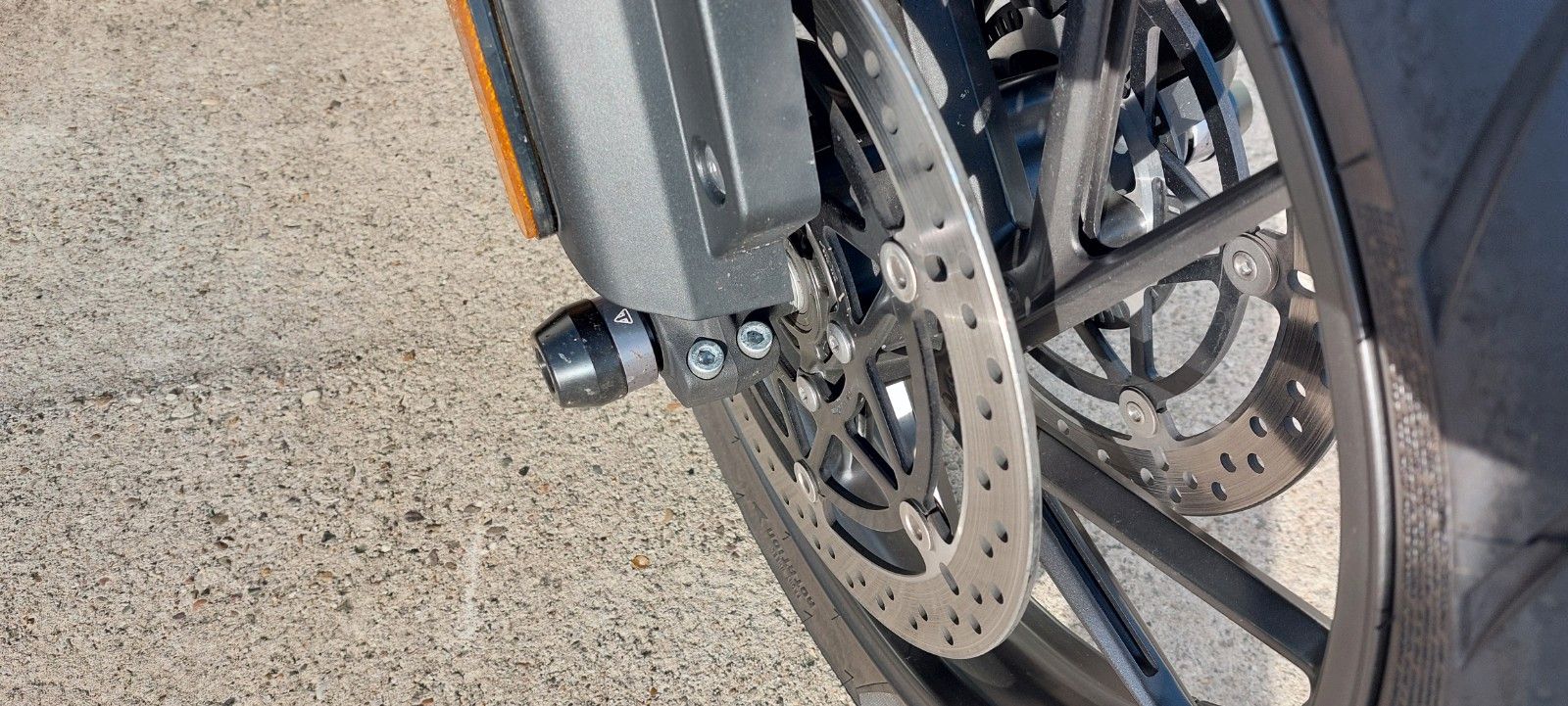 Fahrzeugabbildung Triumph Tiger 1200 GT Explorer  Neuz. + Zub