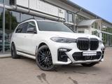 BMW X7 M50i 6-Sitz SKYLOUNGE SITZLÜFT 360° AHK DAPro - BMW X7 M50 Gebrauchtwagen