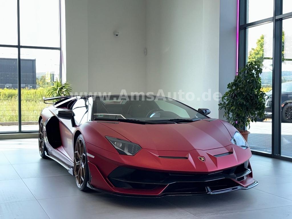 Lamborghini Aventador