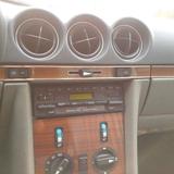 Mercedes-Benz SL 380 - blaue Mercedes-Benz SL 380