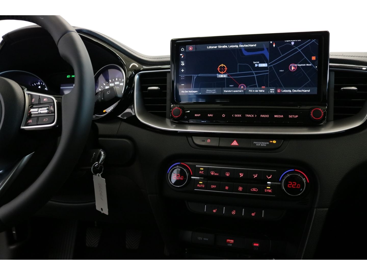 Fahrzeugabbildung Kia Ceed_sw Vision Kamera Navi SHZ PDC Tempomat