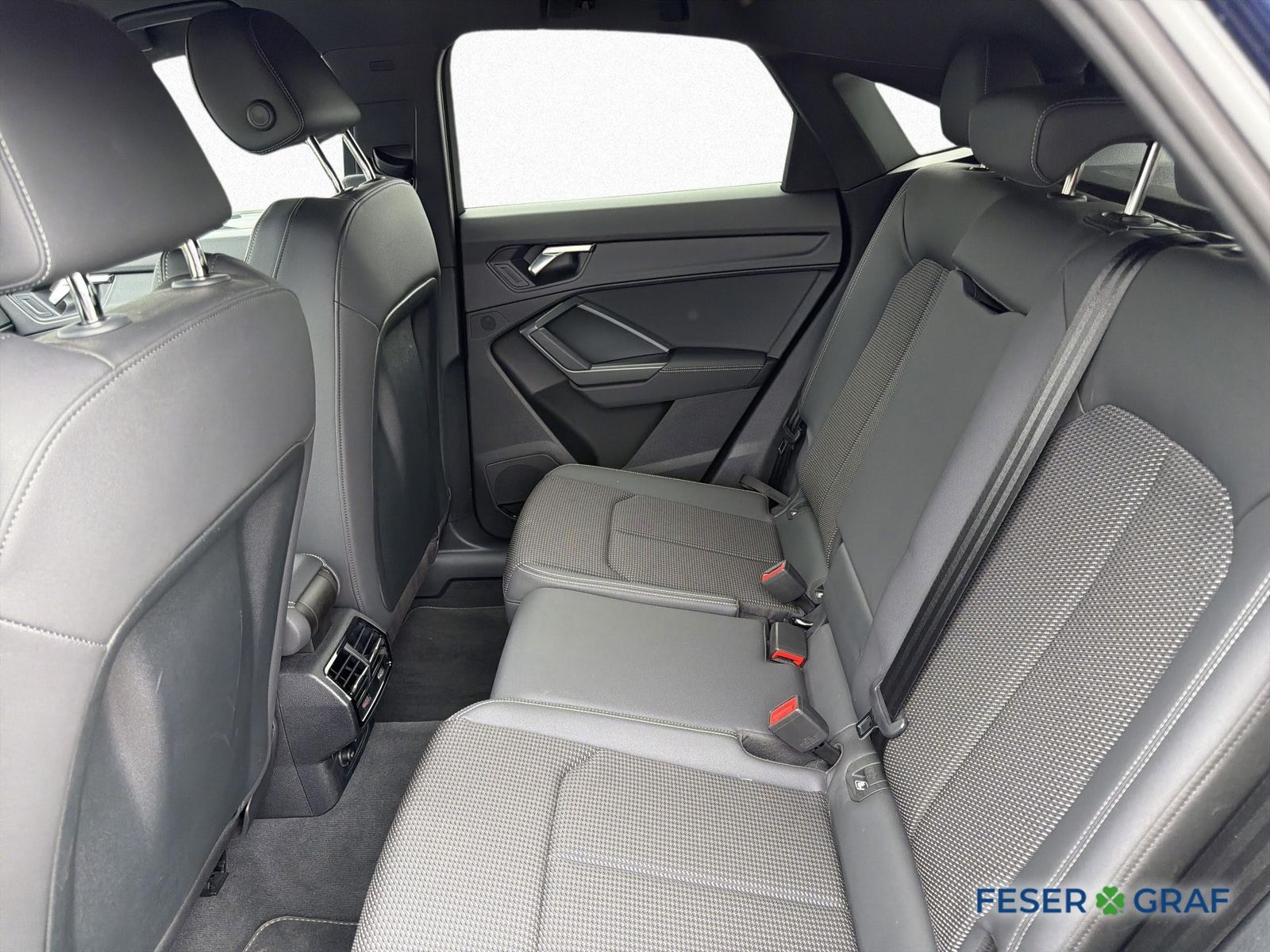 Audi Q3 Spb 35 TFSI S tornic 2x S line - NAVI - SONOS foto 13