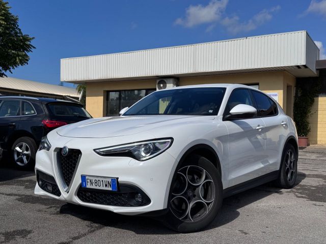 Alfa Romeo Stelvio 2.2 Turbodiesel 180 CV AT8 RW