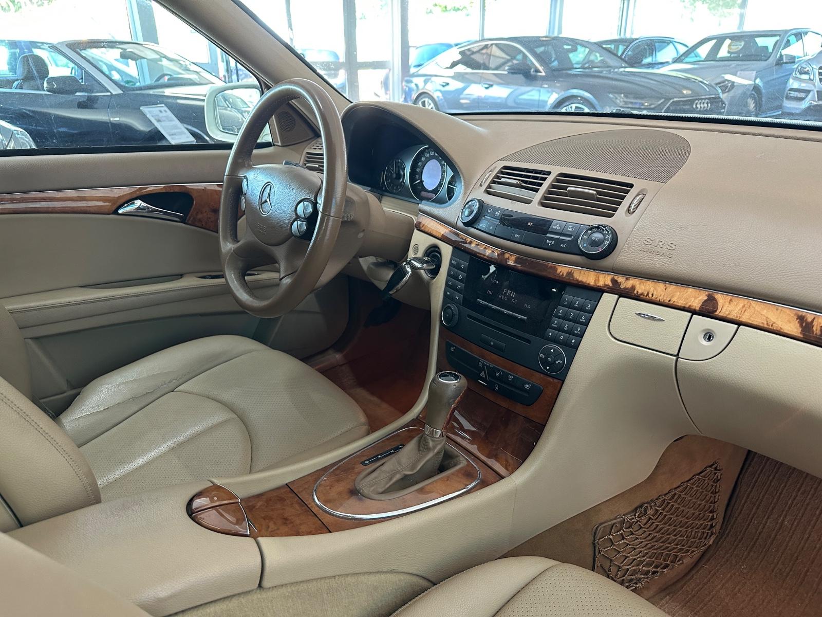 Mercedes-Benz E 220 CDI T-Model*TÜV*S.Dach*Leder*TOP*2.Hand