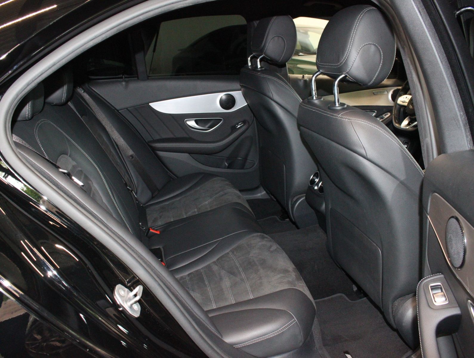 Fahrzeugabbildung Mercedes-Benz C 200 d AMG-Line*Kamera*Navi*2.Hand