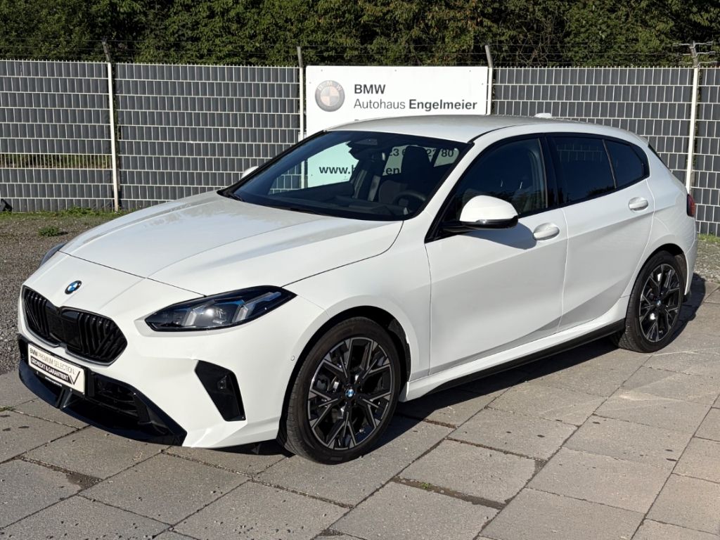 BMW 120 MSport ParkAssisPlus eSitze Head-Up Har Kar foto 1