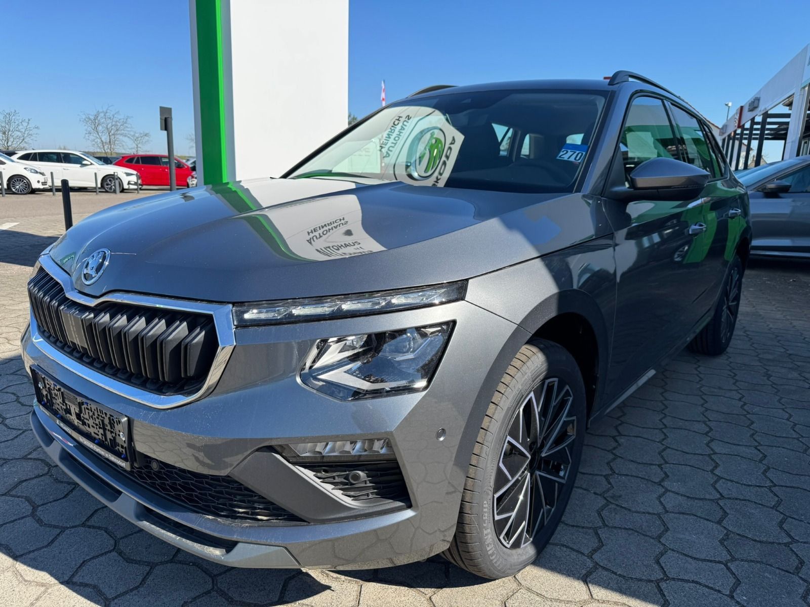 Fahrzeugabbildung SKODA Kamiq Tour 1,5 TSI DSG*RFK*MATRIX*NAVI*SideAss