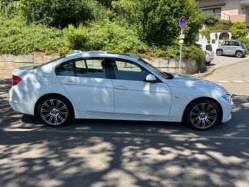 BMW 318 - 4
