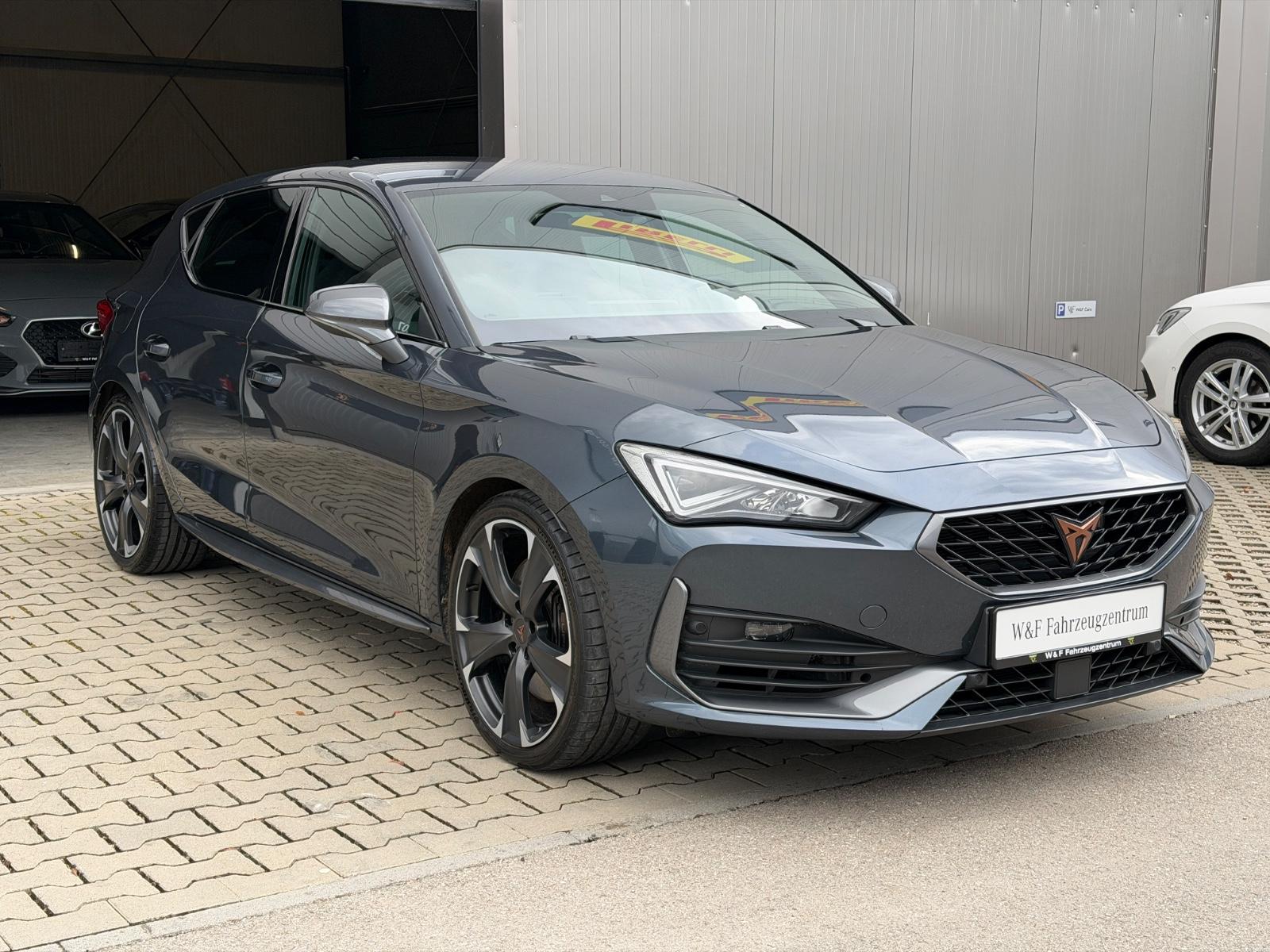 Cupra Leon VZ|BEATS|DCC|LED|