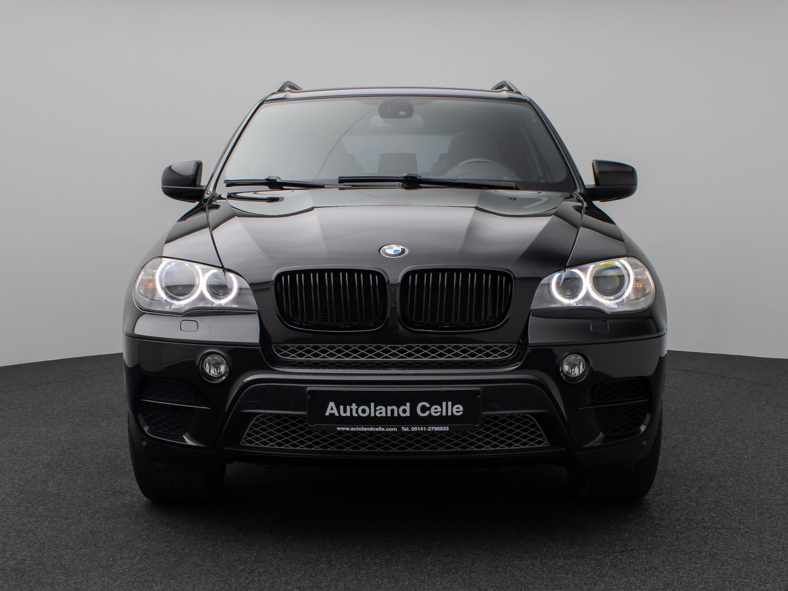 Fahrzeugabbildung BMW X5 xD40d Sport Panorama Kamera HUD HiFi SoftCL