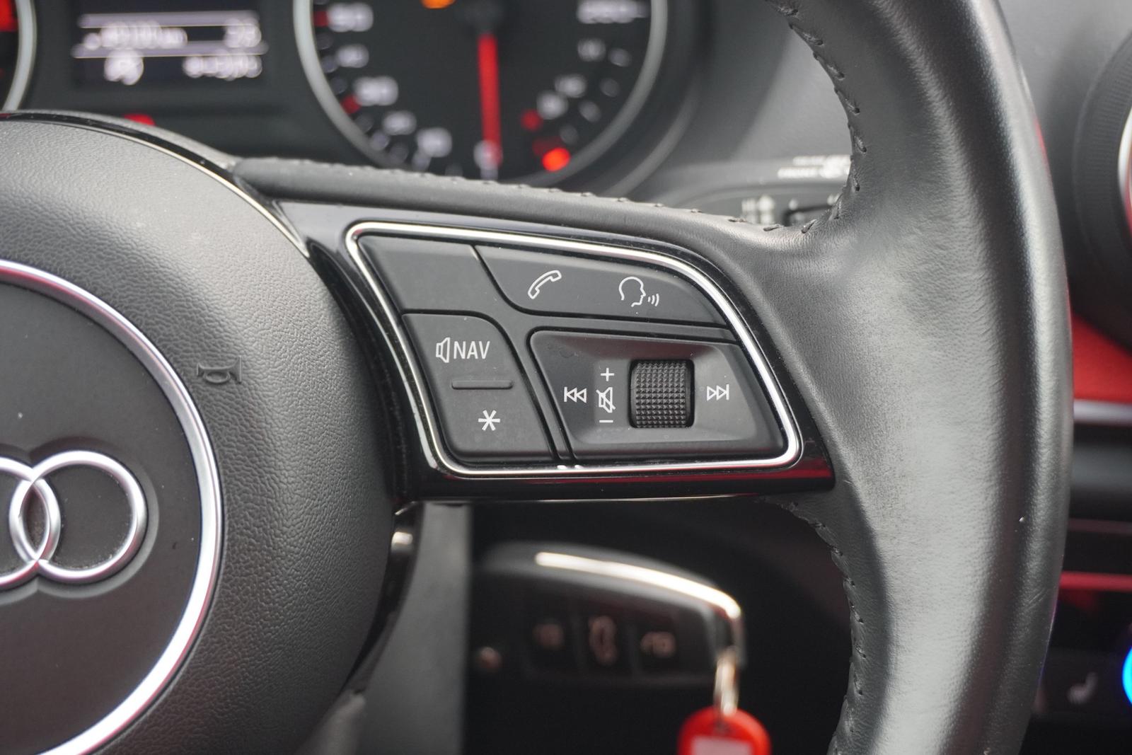 Audi Q2 1.0 TFSI Sport LED Navi Tempomat Sitzheizung
