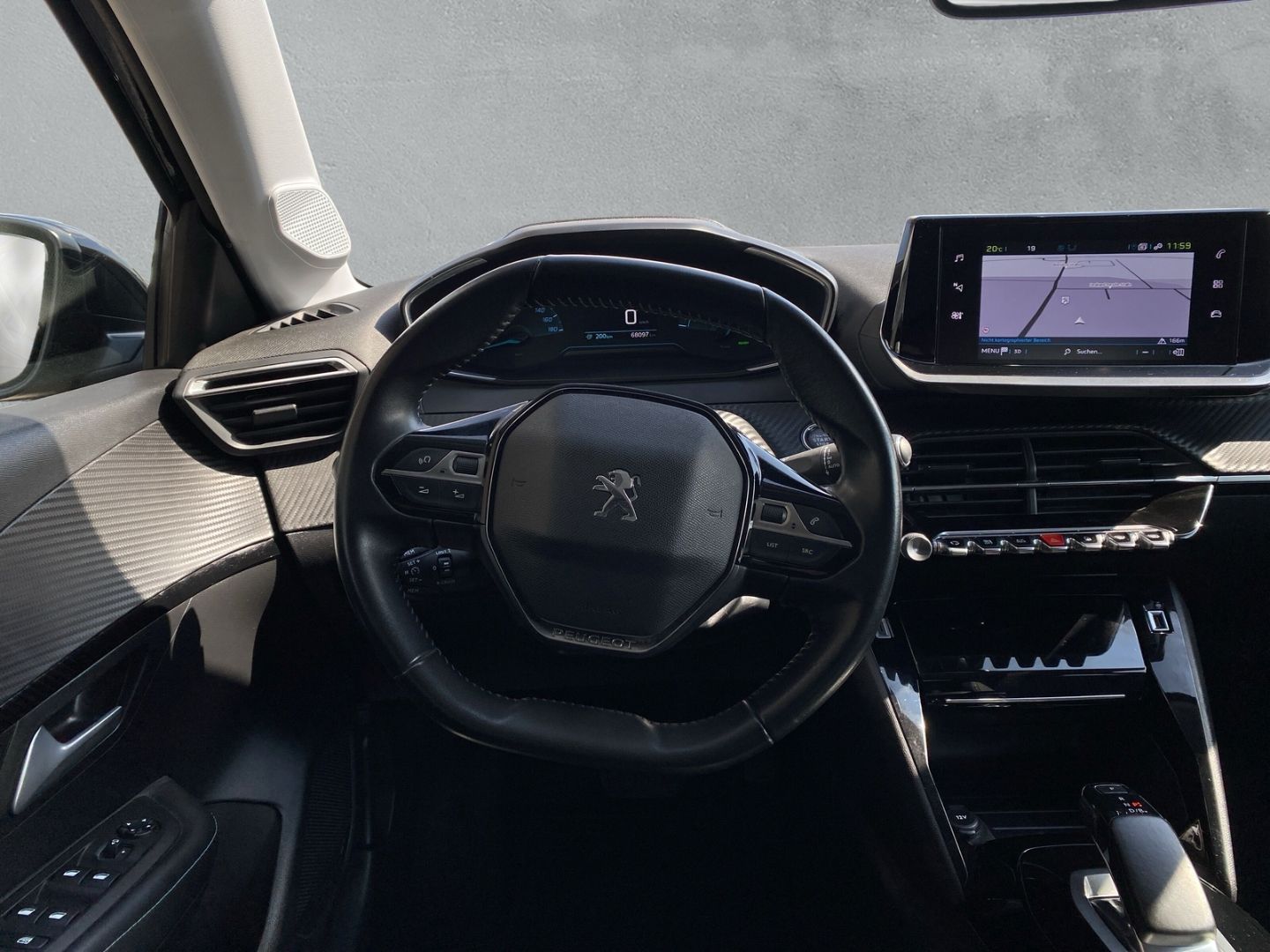 Fahrzeugabbildung Peugeot 208 E- ALLURE ELETKROMOTOR 136
