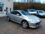 Peugeot 307 CC Cabrio-Coupe Tendance*Navi*PDC*AHK*LEDER* - Peugeot 307 in Essen