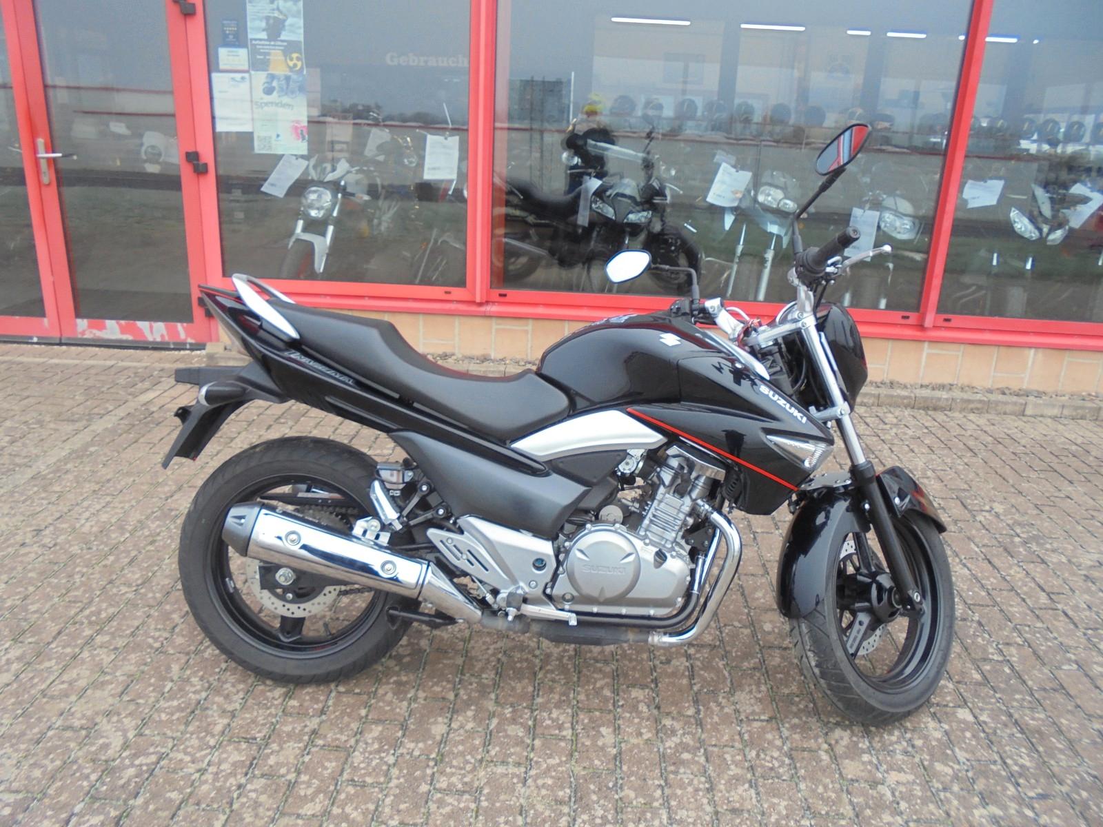 Suzuki Inazuma GW250