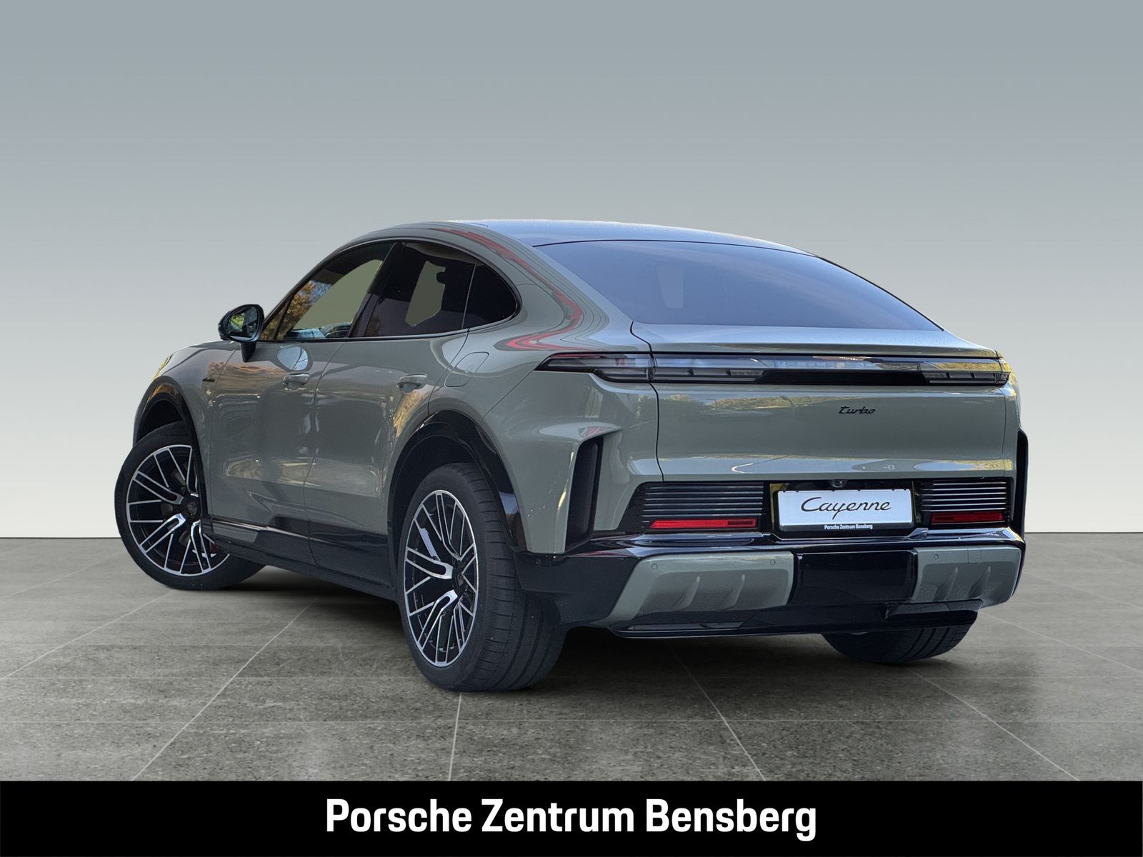 Porsche Cayenne Turbo Coupé Electric imagem 3