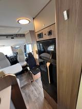 Carado i447 pro+Paket *5. Sitzplatz 8-Gang-Autom - Carado I 447