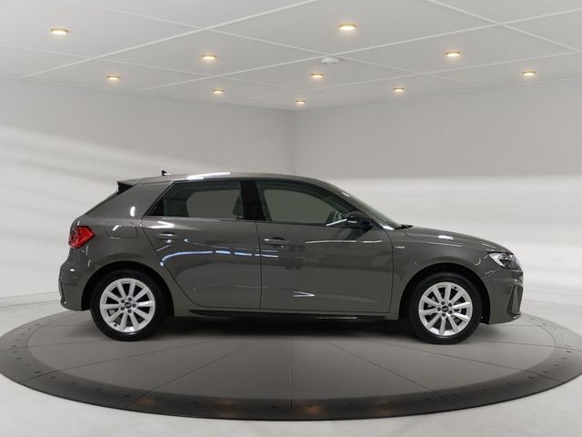 A1 Sportback S line 25 TFSI 70(95) kW(PS) Schalt