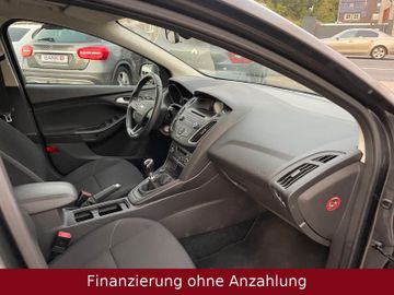 Ford Focus - 8