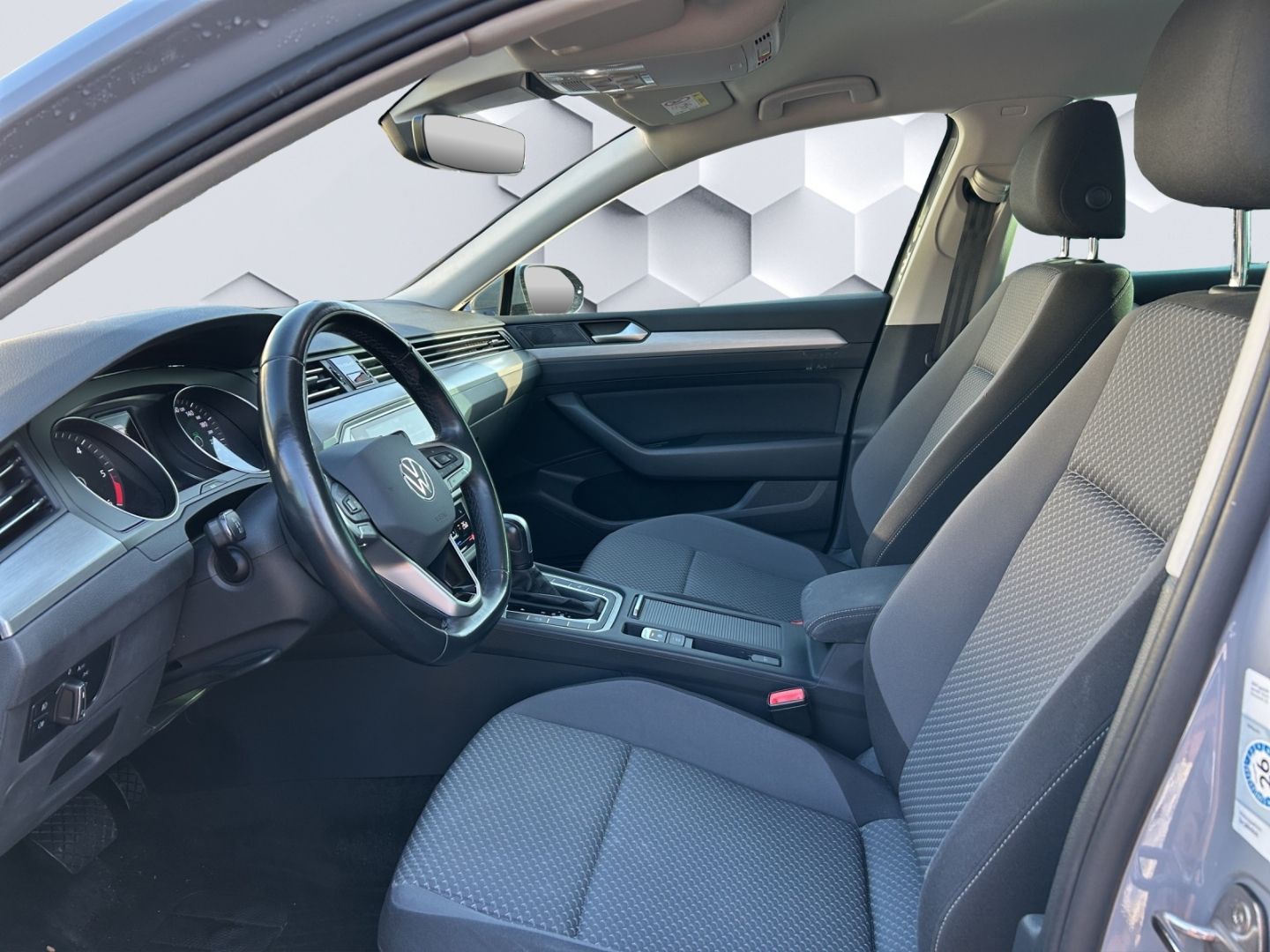 Passat 2.0TDI Conceptline DSG 110kW AHZV LED Rüc