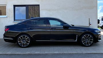BMW 730 - 5