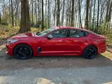 Kia Stinger GT Line 2.0 - Kia Stinger: 2.0